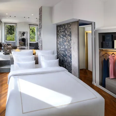 Hotel Palazzo Manfredi – Small Luxury Hotels of the World-3